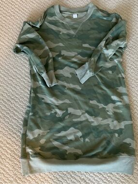 Old Navy Green Camo Sweatshirt Dress